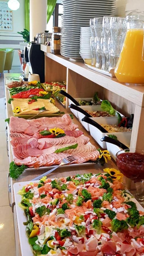 Bed and Breakfast Azyl Ustronie Morskie Esterno foto